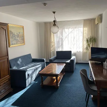 Rotasar Hotel 2*