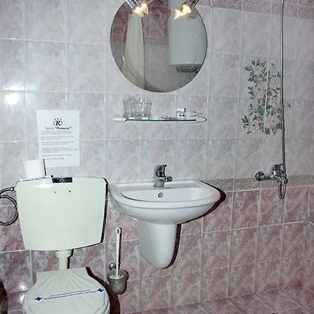 Hotel Rotasar 2*